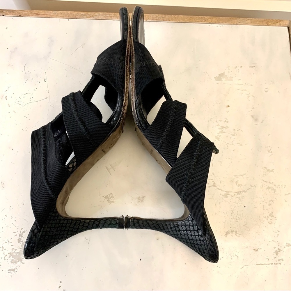 Donald J. Pliner Vintage Whimsygoth Y2K Black Snake Print 3 knot Block heels 9.5 - Picture 8 of 8